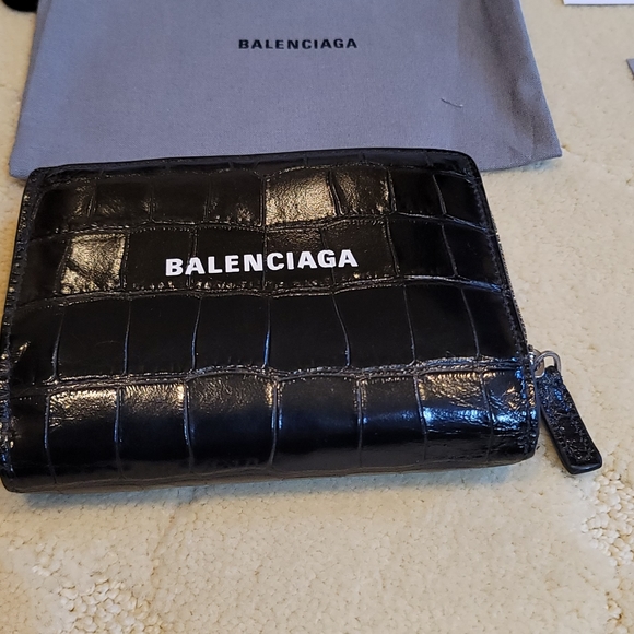 Meet your Posher, Jon - Picture 3 of 5